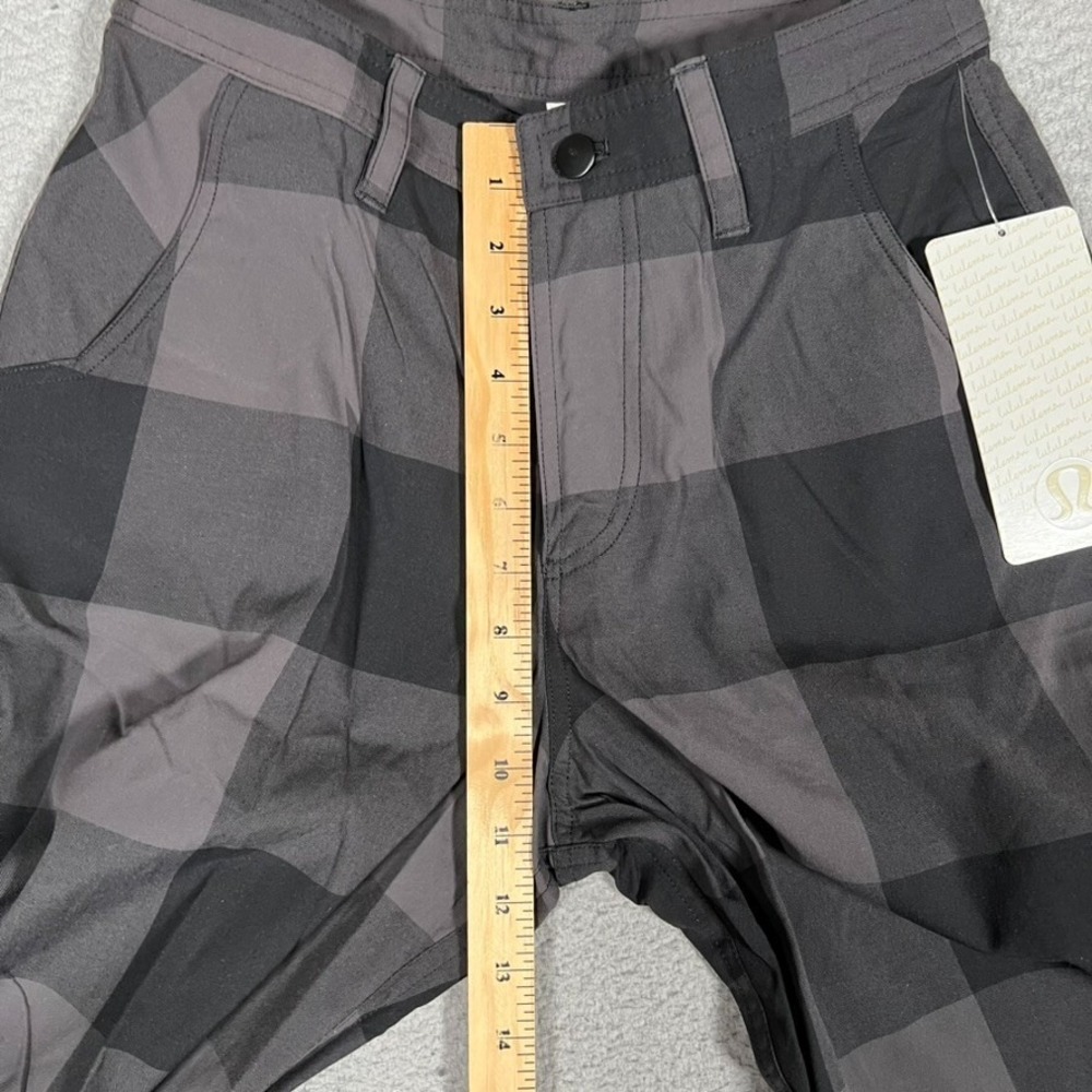 Lululemon Shorts Mens 30 Gray Plaid 11" Kahuna Warpstreme Casual Preppy‎ Pockets - Picture 7 of 12